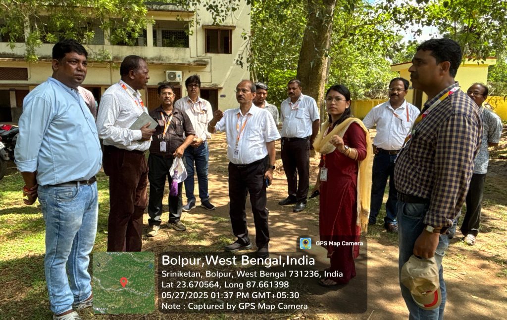Visit of Hon’ble Vice-Chancellor in the  Dairy & Poultry Farm on 27.05.2025