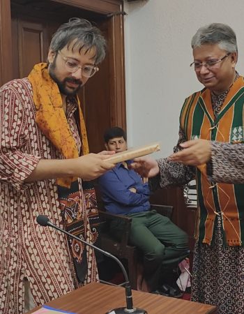 Sambit Basu welcomed by Prof. Sudip Basu, Director, VBGV, in Grantha Alankaran : Past Present and Future 30.11.2025